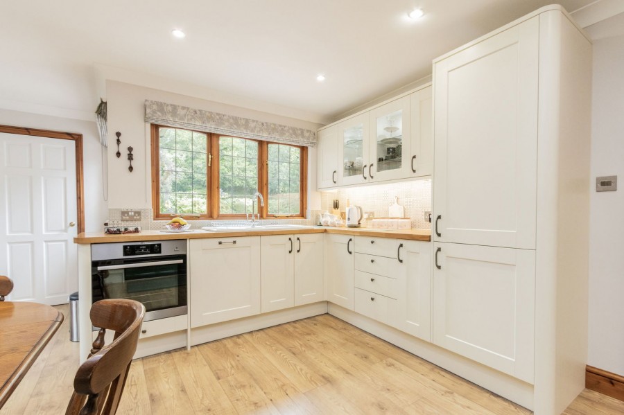 Images for With Expansive Surrounding Gardens in Hawkhurst EAID:366206731 BID:bid