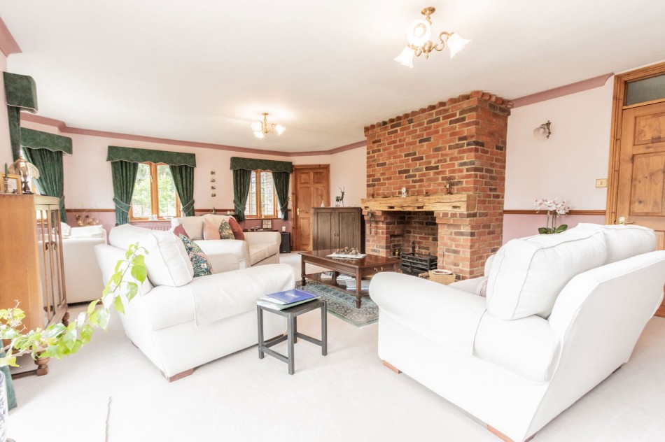 Images for With Expansive Surrounding Gardens in Hawkhurst EAID:366206731 BID:bid