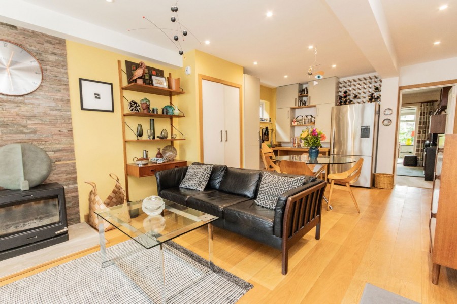 Images for Within Walking Distance to Cranbrook Town Centre & Schools EAID:366206731 BID:bid