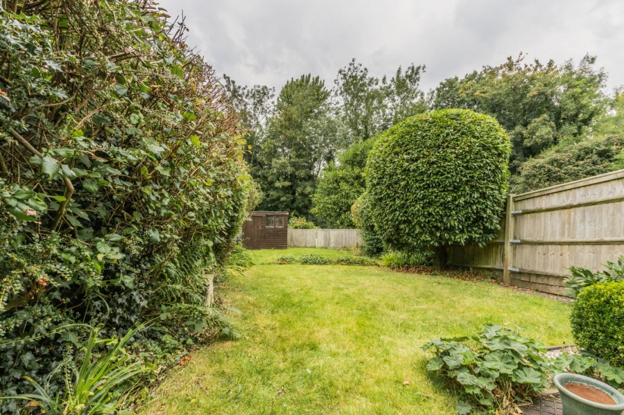 Images for Available With No Onward Chain in Hawkhurst EAID:366206731 BID:bid
