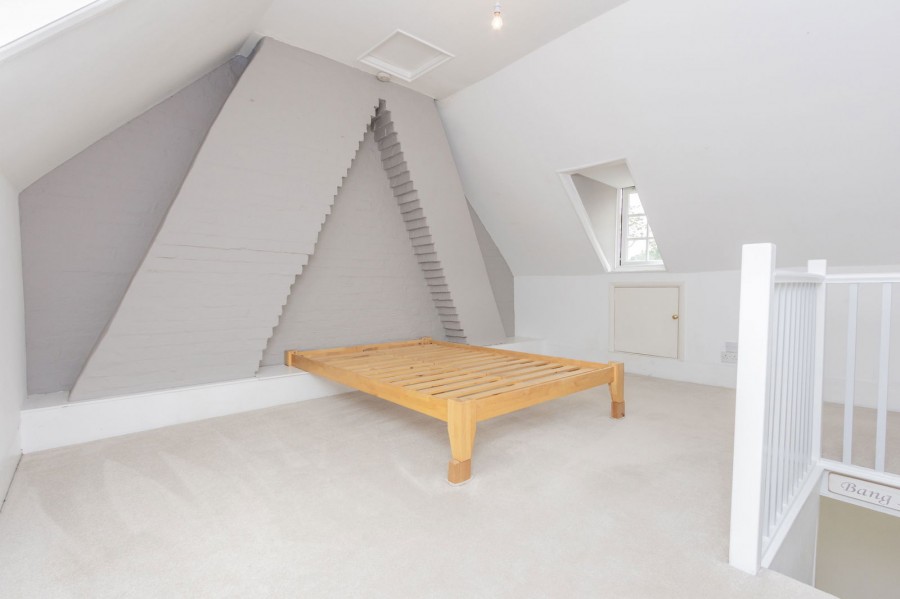 Images for Available With No Onward Chain in Hawkhurst EAID:366206731 BID:bid
