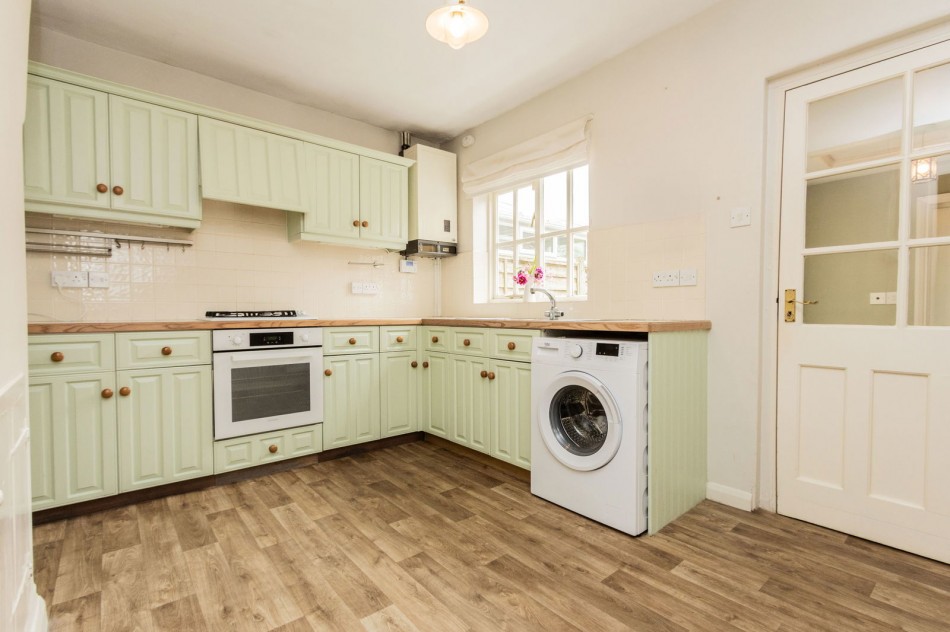 Images for Available With No Onward Chain in Hawkhurst EAID:366206731 BID:bid