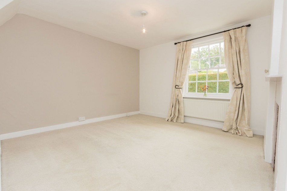 Images for Available With No Onward Chain in Hawkhurst EAID:366206731 BID:bid