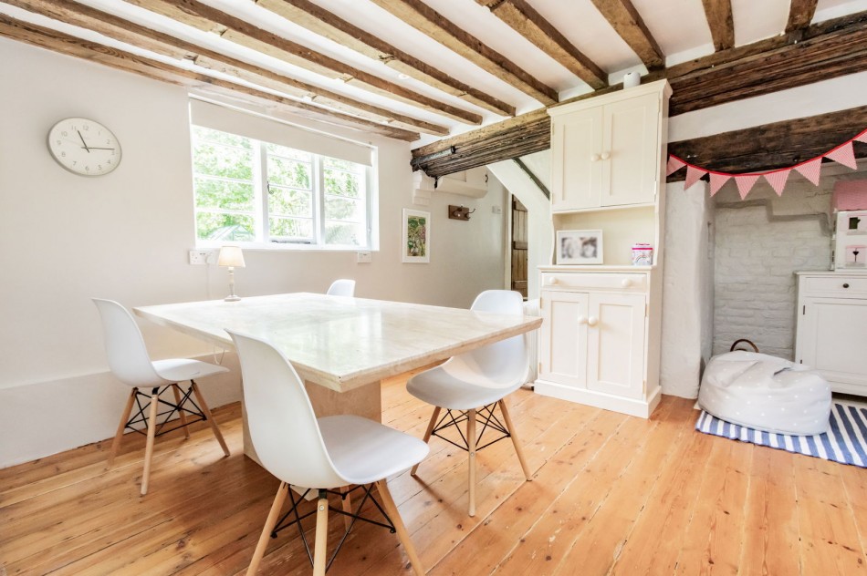 Images for On A Rural Lane Location In Hawkhurst EAID:366206731 BID:bid