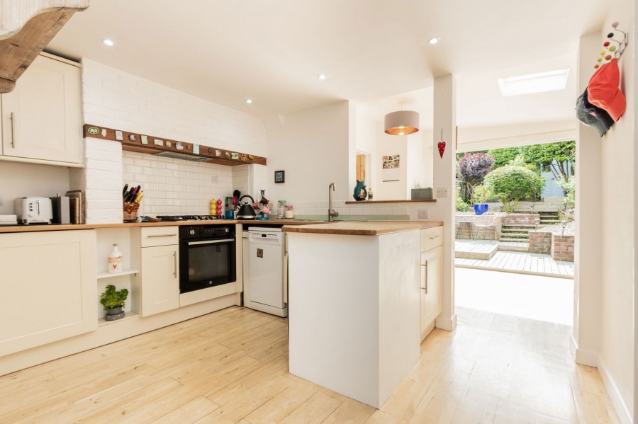 Images for Within Walking Distance To Hawkhurst Moor EAID:366206731 BID:bid