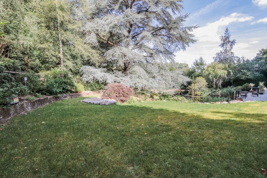 Images for Within Walking Distance of Hawkhurst Colonnade EAID:366206731 BID:bid