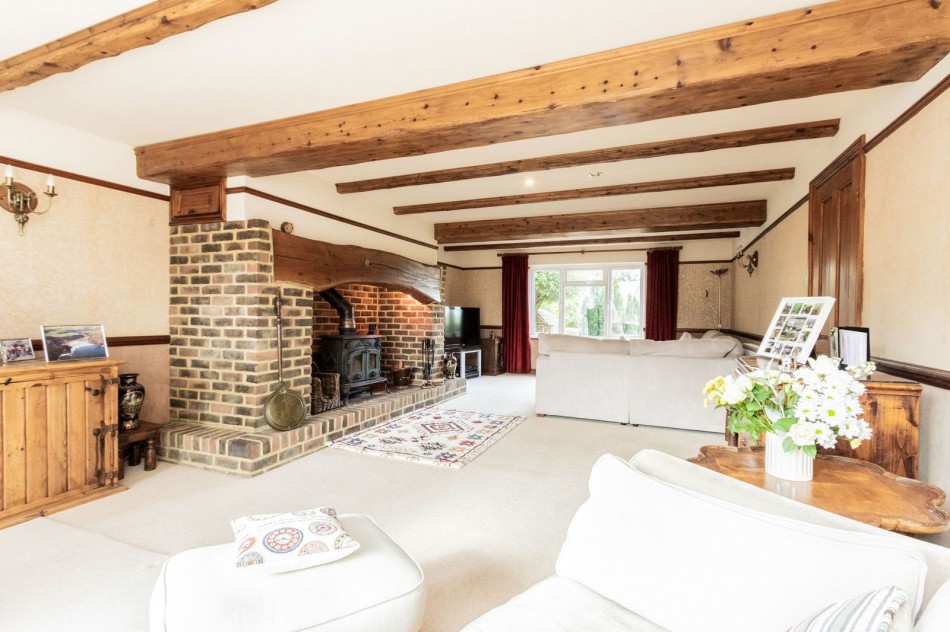 Images for 2115sqft Of Accommodation In Battle EAID:366206731 BID:bid