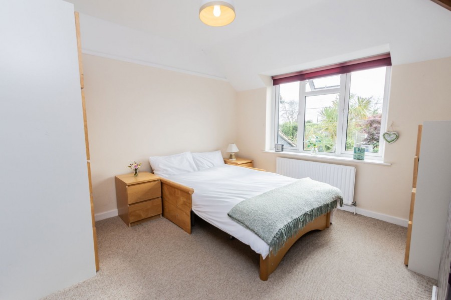 Images for 2115sqft Of Accommodation In Battle EAID:366206731 BID:bid