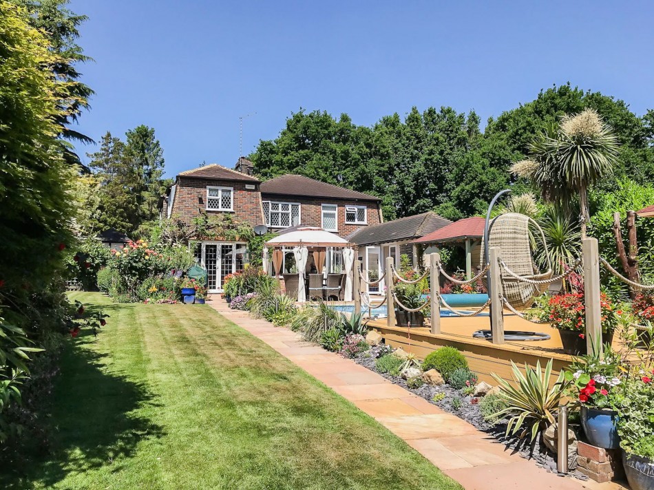 Images for Stunning Rural Location In Hawkhurst EAID:366206731 BID:bid