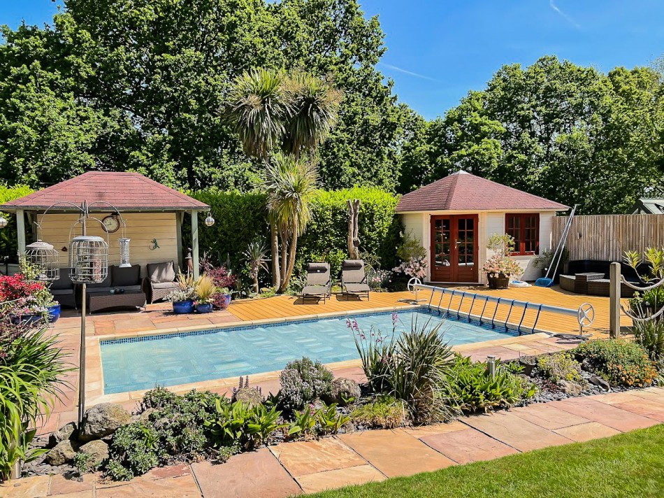 Images for Stunning Rural Location In Hawkhurst EAID:366206731 BID:bid