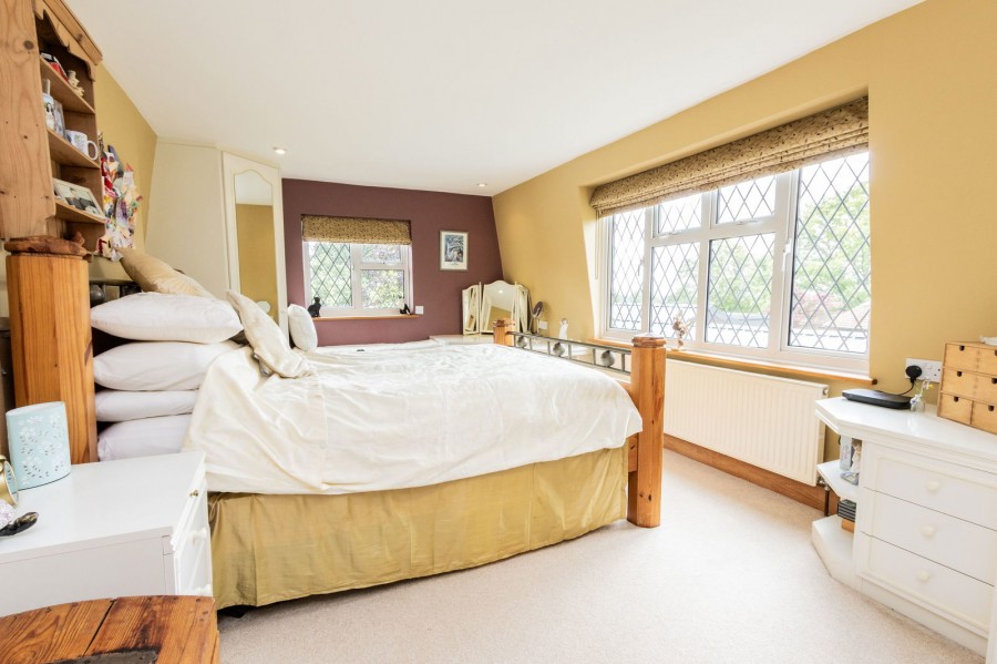 Images for Stunning Rural Location In Hawkhurst EAID:366206731 BID:bid