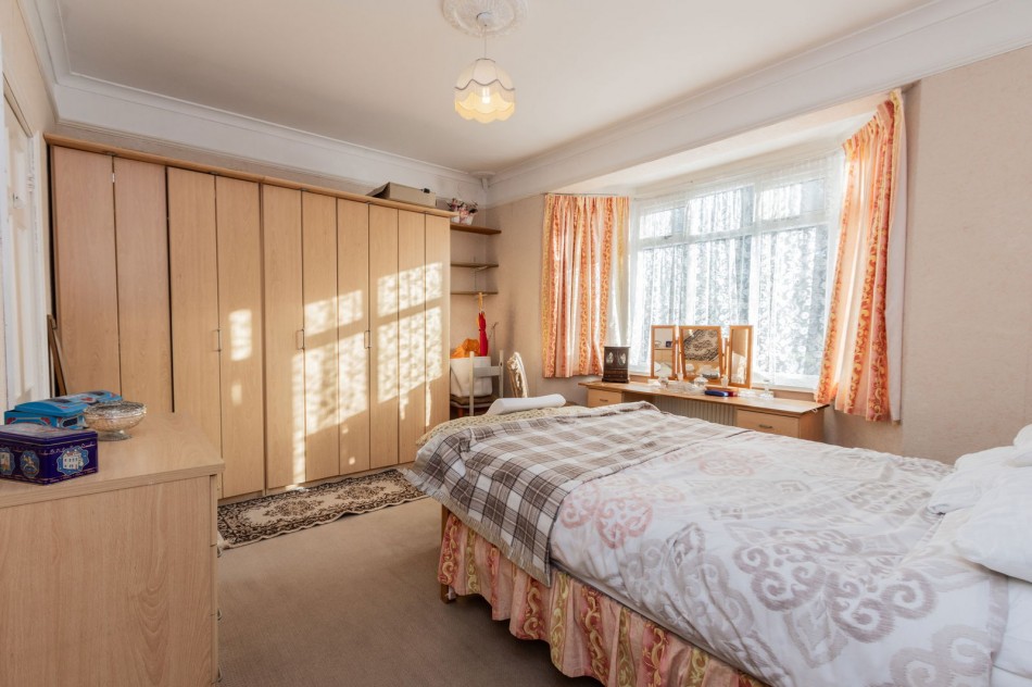 Images for No-Onward-Chain In The Centre Of Hawkhurst EAID:366206731 BID:bid