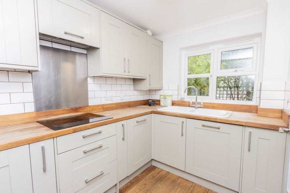 Images for Well-Presented Over 60's Home In The Heart Of Cranbrook EAID:366206731 BID:bid