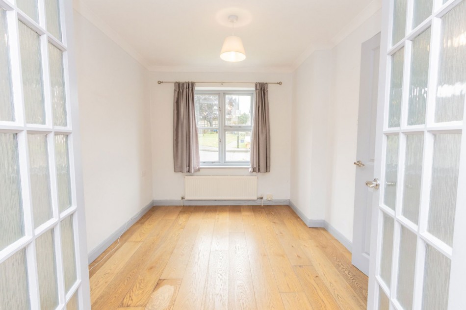 Images for Well-Presented Over 60's Home In The Heart Of Cranbrook EAID:366206731 BID:bid