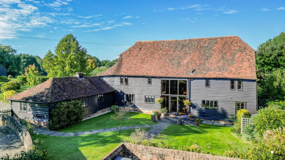Images for A 17th Century Barn Conversion In Sissinghurst EAID:366206731 BID:bid