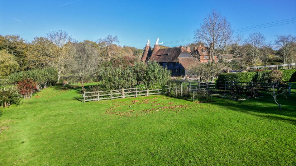 Images for A 17th Century Barn Conversion In Sissinghurst EAID:366206731 BID:bid