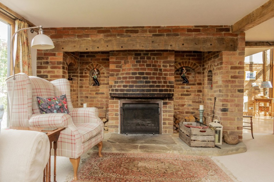 Images for A 17th Century Barn Conversion In Sissinghurst EAID:366206731 BID:bid