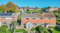 Images for With Beautiful Countryside Views In Goudhurst