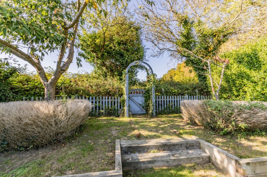 Images for Immaculately Presented House Situated In Cranbrook EAID:366206731 BID:bid