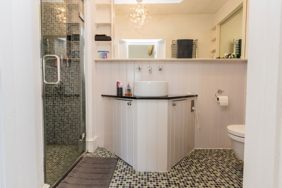 Images for Immaculately Presented House Situated In Cranbrook EAID:366206731 BID:bid