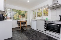 Images for Available With No Onward Chain in Burwash