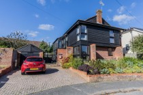 Images for Close Proximity To Cranbrook High Street