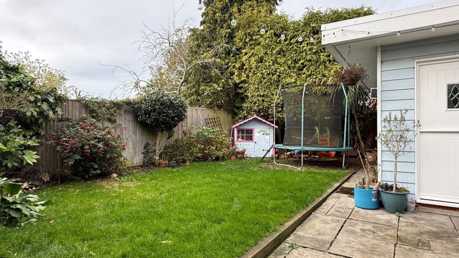 Images for With a Fully Equipped Home Office in Flimwell EAID:366206731 BID:bid