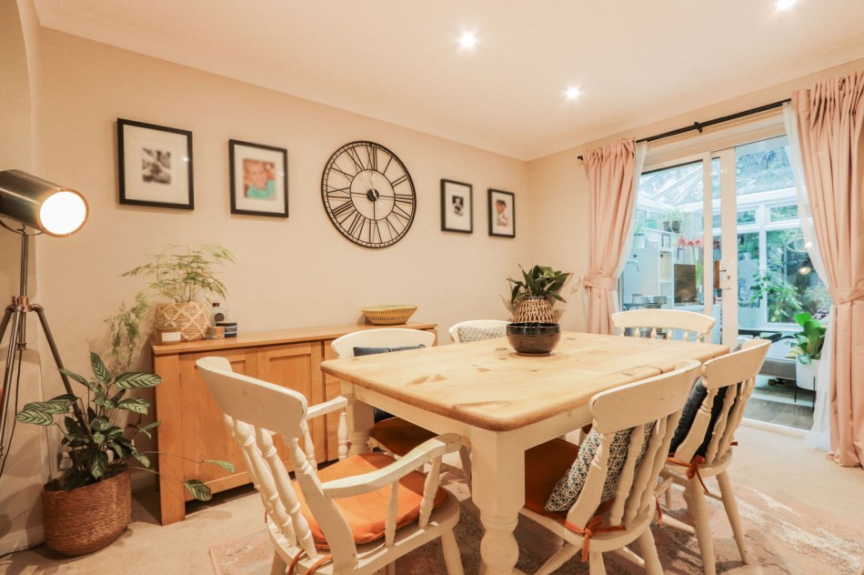 Images for With a Fully Equipped Home Office in Flimwell EAID:366206731 BID:bid