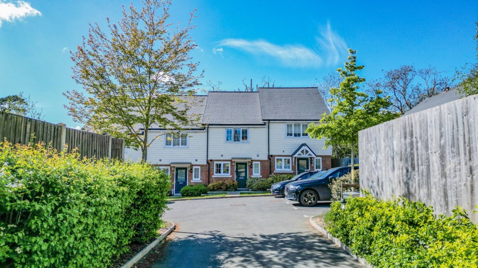 Images for Herschel Place, Hawkhurst EAID:366206731 BID:bid