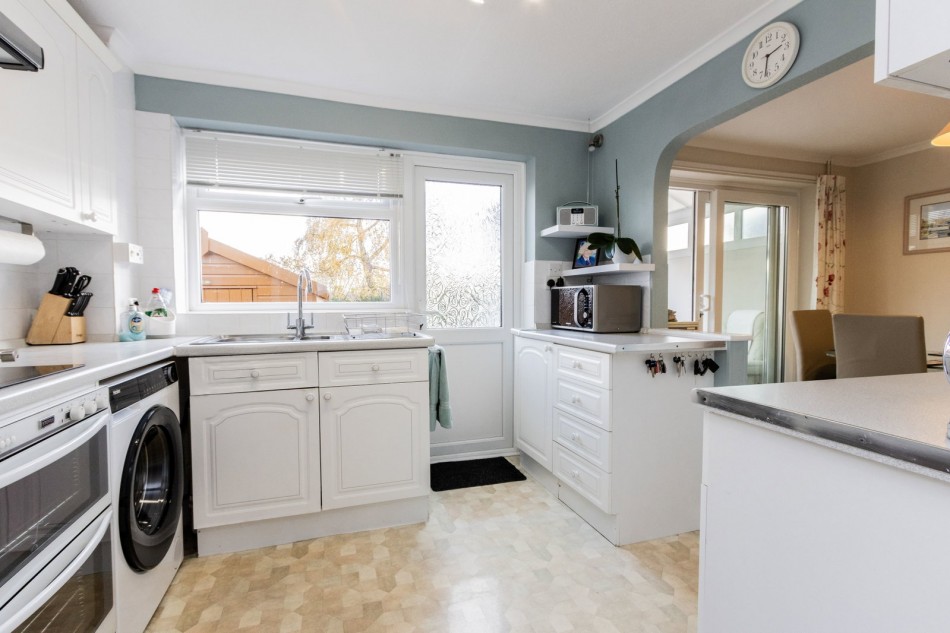 Images for Quietly Positioned in Walking Distance to Cranbrook Town EAID:366206731 BID:bid