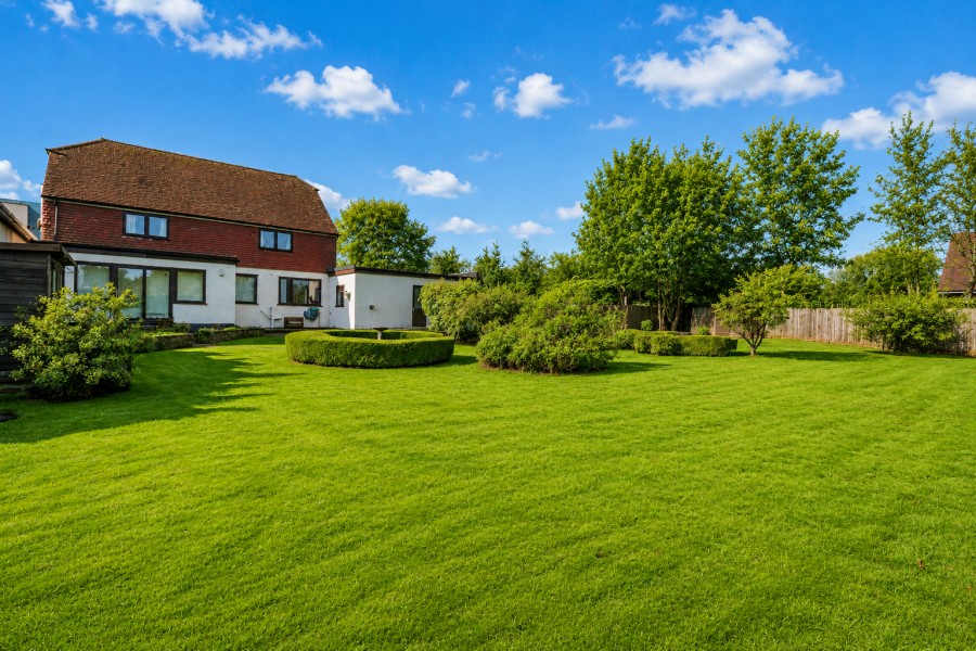Images for Hurst Green EAID:366206731 BID:bid