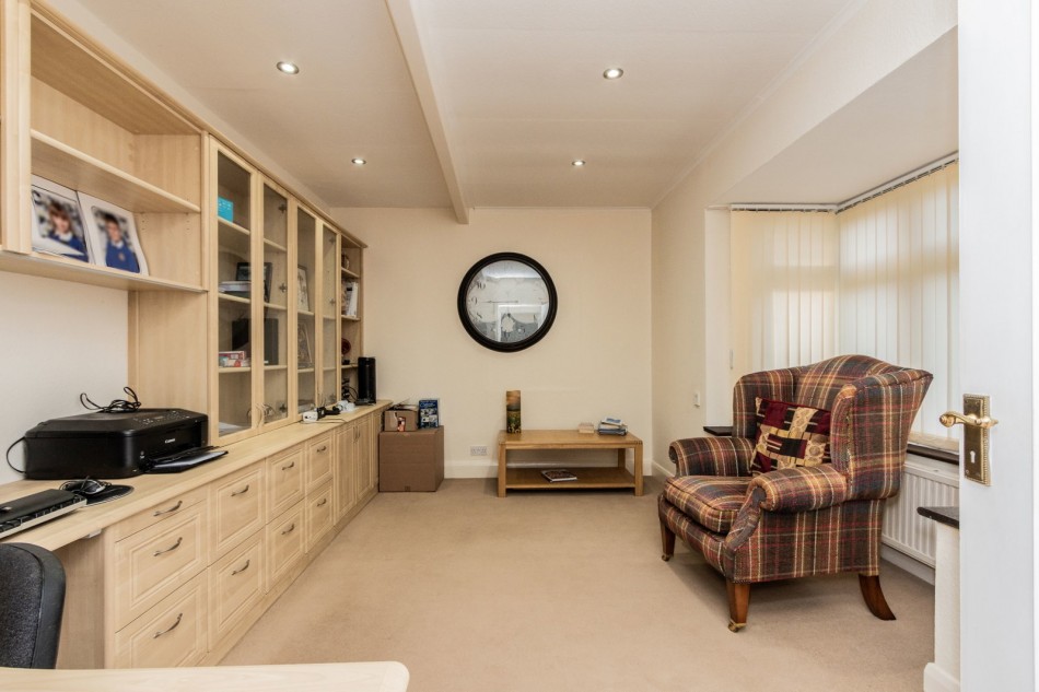 Images for Hurst Green EAID:366206731 BID:bid