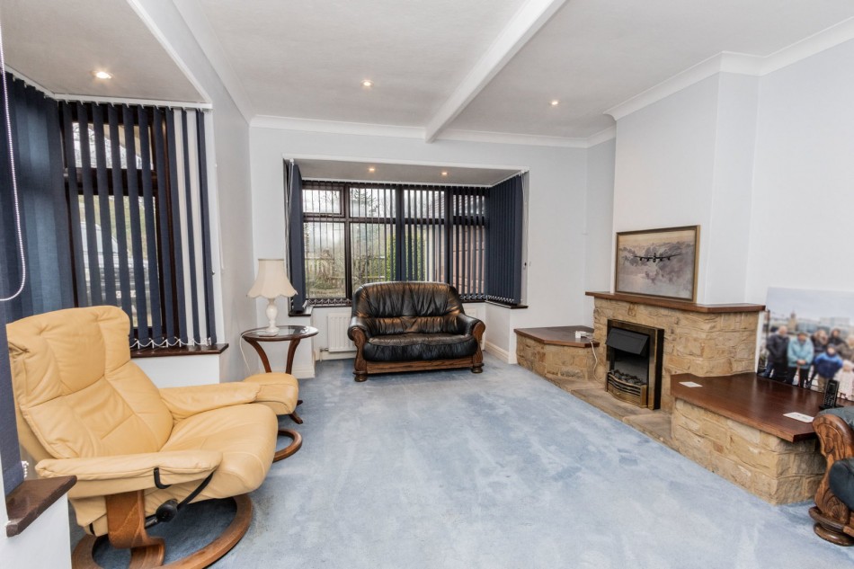 Images for Hurst Green EAID:366206731 BID:bid