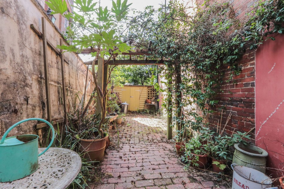 Images for Three Bedroom Residential Property With Separate Commercial Aspect EAID:366206731 BID:bid