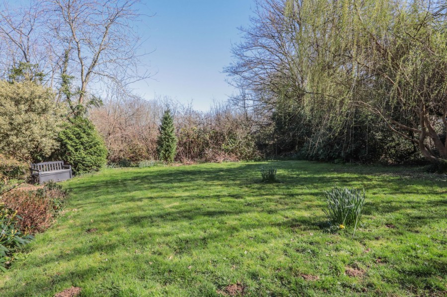 Images for Hurst Green EAID:366206731 BID:bid