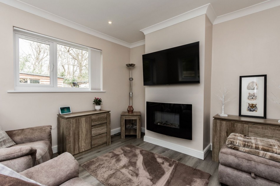 Images for Hurst Green EAID:366206731 BID:bid