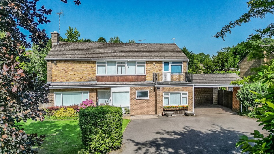 Images for Theobalds, Hawkhurst EAID:366206731 BID:bid
