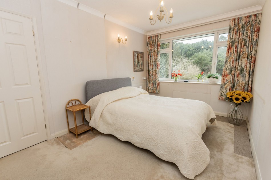 Images for Theobalds, Hawkhurst EAID:366206731 BID:bid