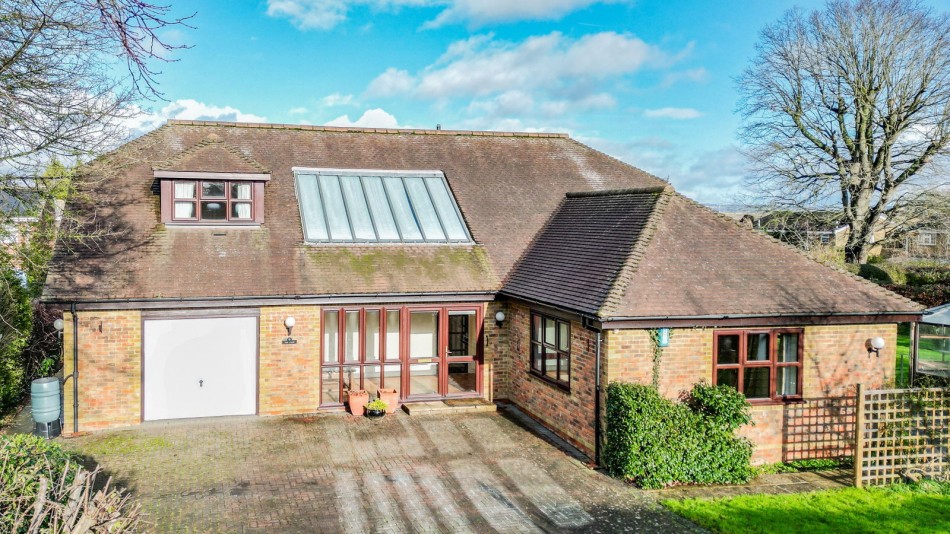 Images for Staplehurst EAID:366206731 BID:bid