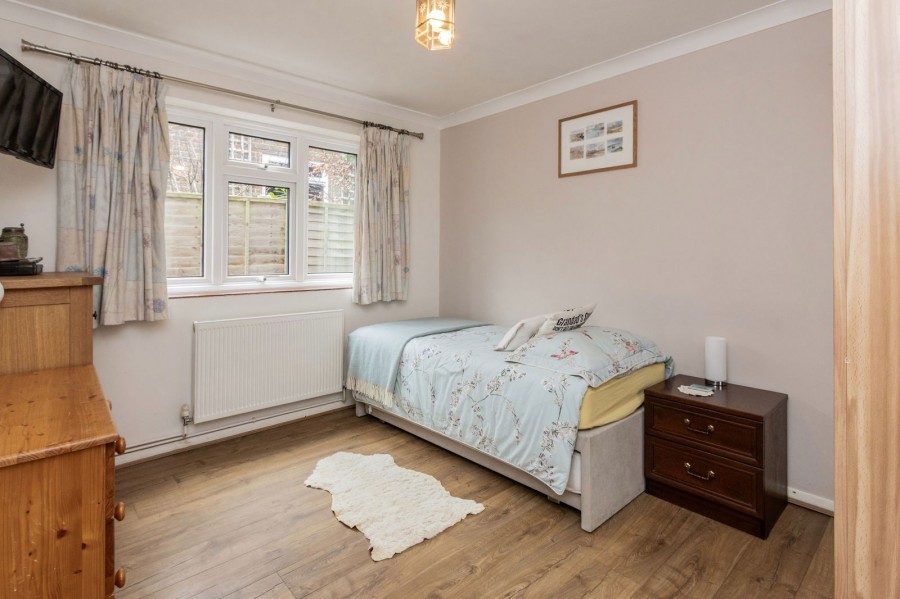 Images for Oaklands, Hawkhurst EAID:366206731 BID:bid