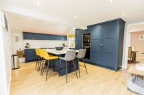 Images for Queen Street, Sandhurst