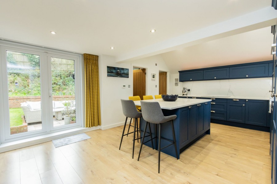 Images for Queen Street, Sandhurst EAID:366206731 BID:bid