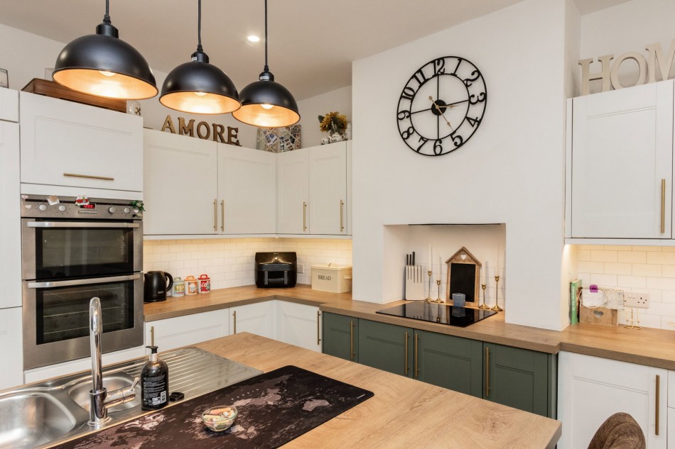 Images for Aurania Villas, Hawkhurst EAID:366206731 BID:bid