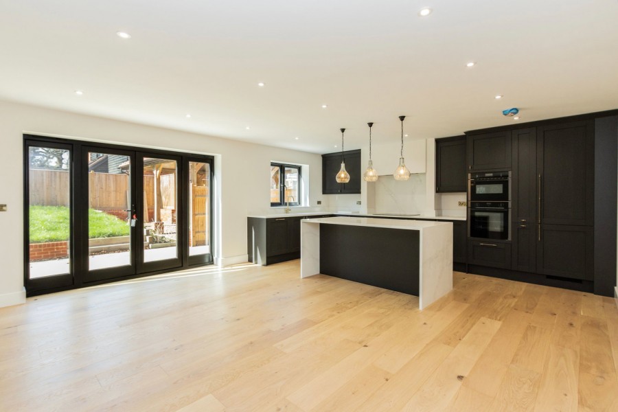 Images for Standen Street, Iden Green EAID:366206731 BID:bid