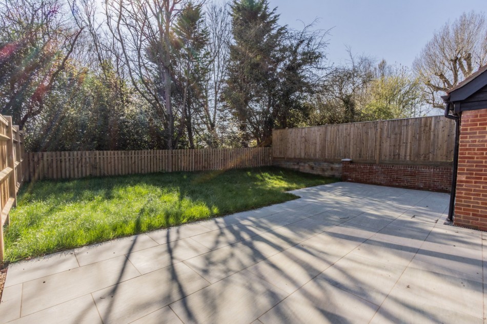 Images for Standen Street, Iden Green EAID:366206731 BID:bid