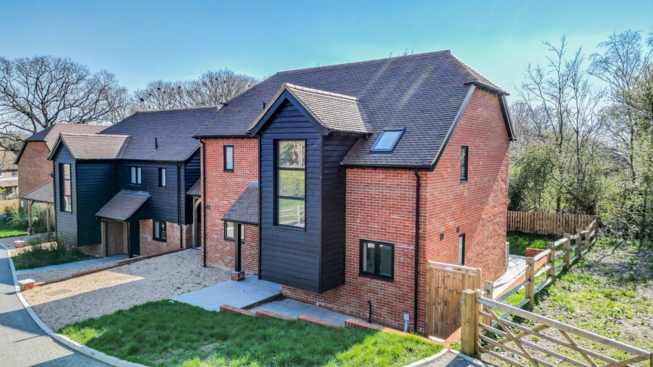 Images for Standen Street, Iden Green EAID:366206731 BID:bid