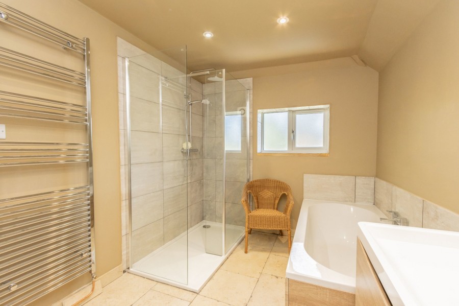 Images for Hawkhurst EAID:366206731 BID:bid