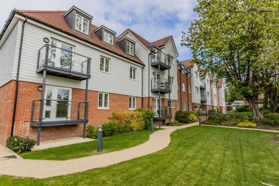 Images for Highgate Hill, Hawkhurst EAID:366206731 BID:bid