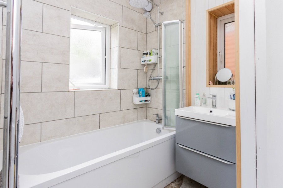 Images for High Street, Etchingham EAID:366206731 BID:bid