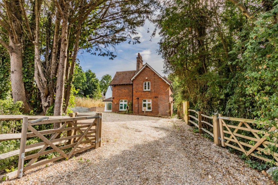Images for Highgate Hill, Hawkhurst EAID:366206731 BID:bid